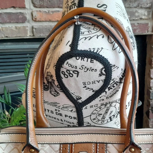 Tignanello Satchel - Picture 4 of 9